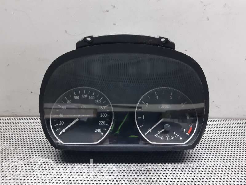 BMW 1 E81 E87 Speedometer (instrument cluster) 