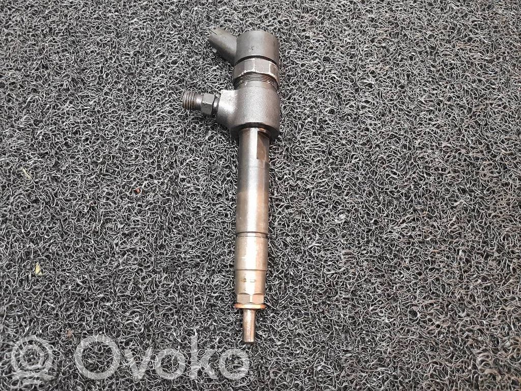Injecteur de carburant   0445110165