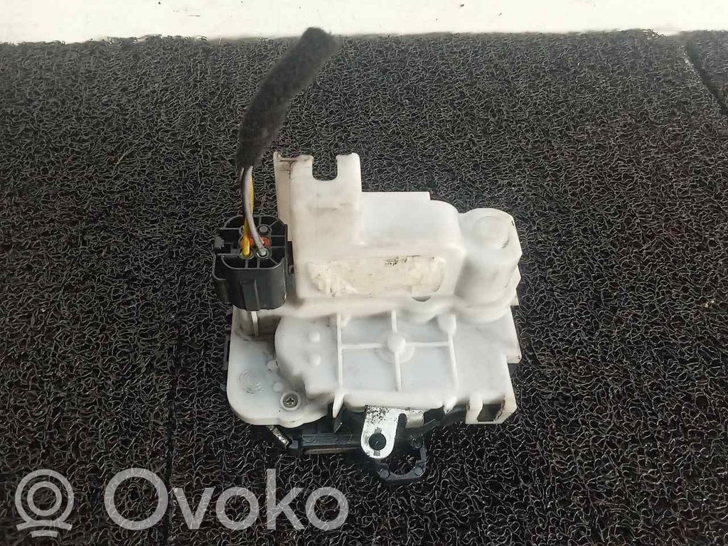 Fiat Panda II Zamek drzwi przednich 