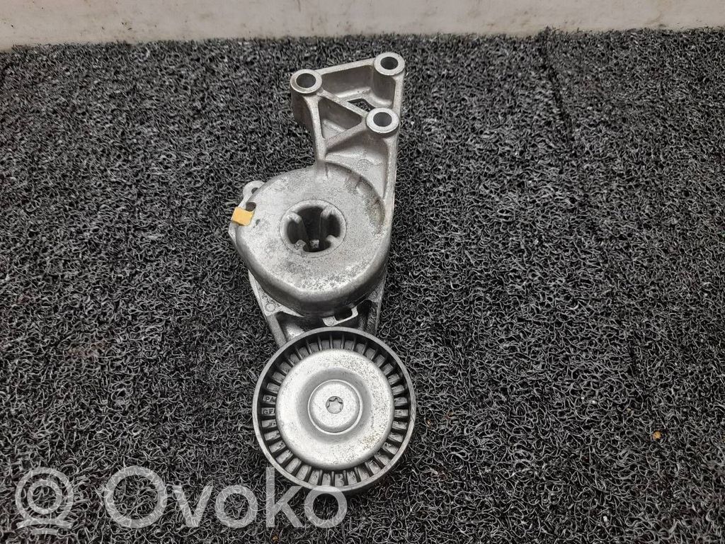 Diržo įtempėjas   06A903315