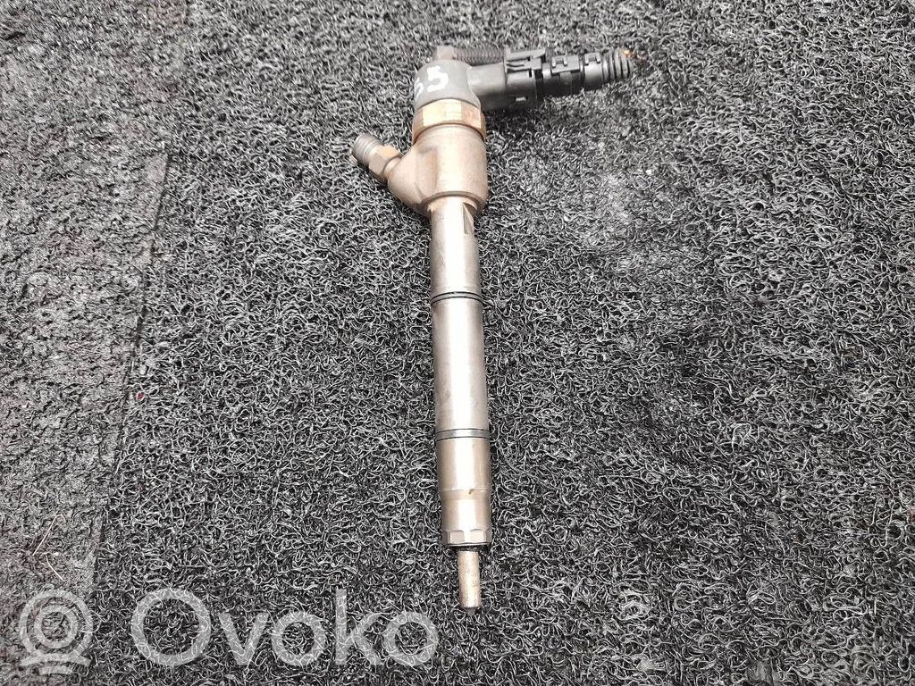 Injector combustibil   0445110256,338002A400