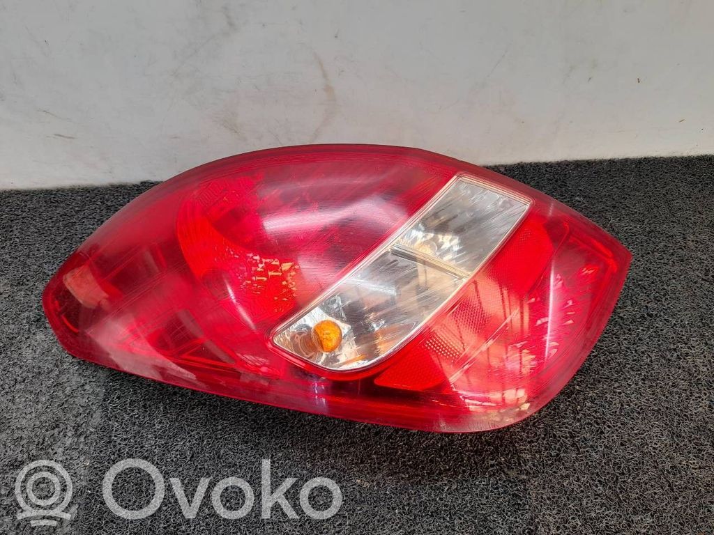 Hyundai i20 (PB PBT) Luci posteriori 
