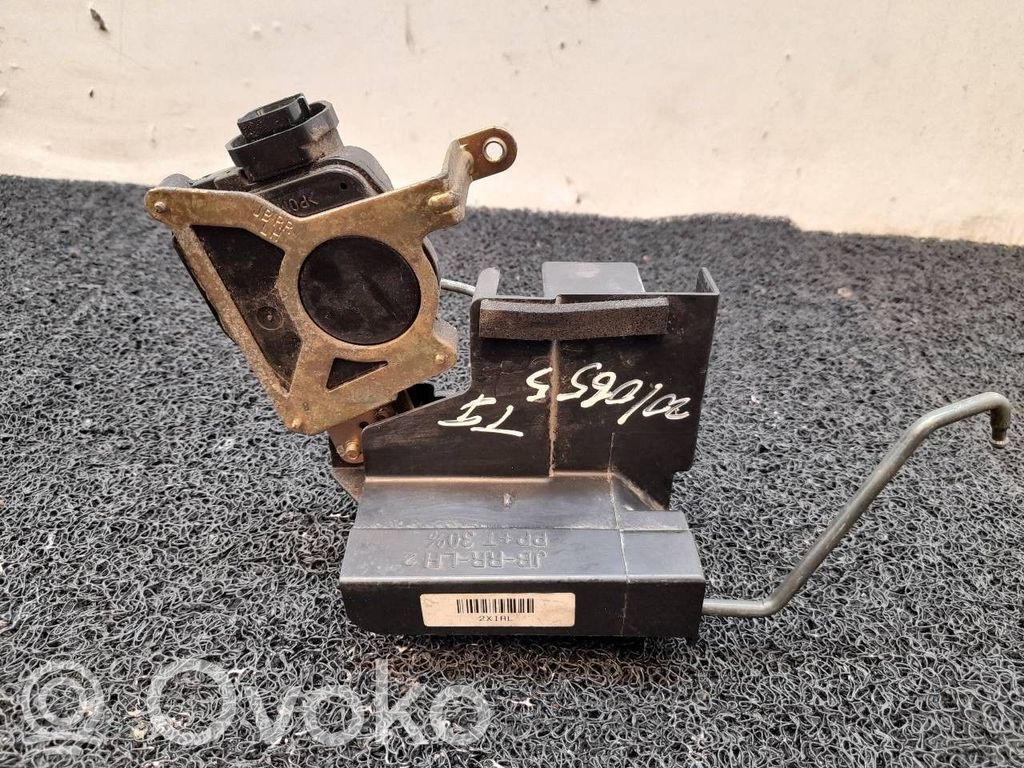 KIA Rio Etuoven lukko 