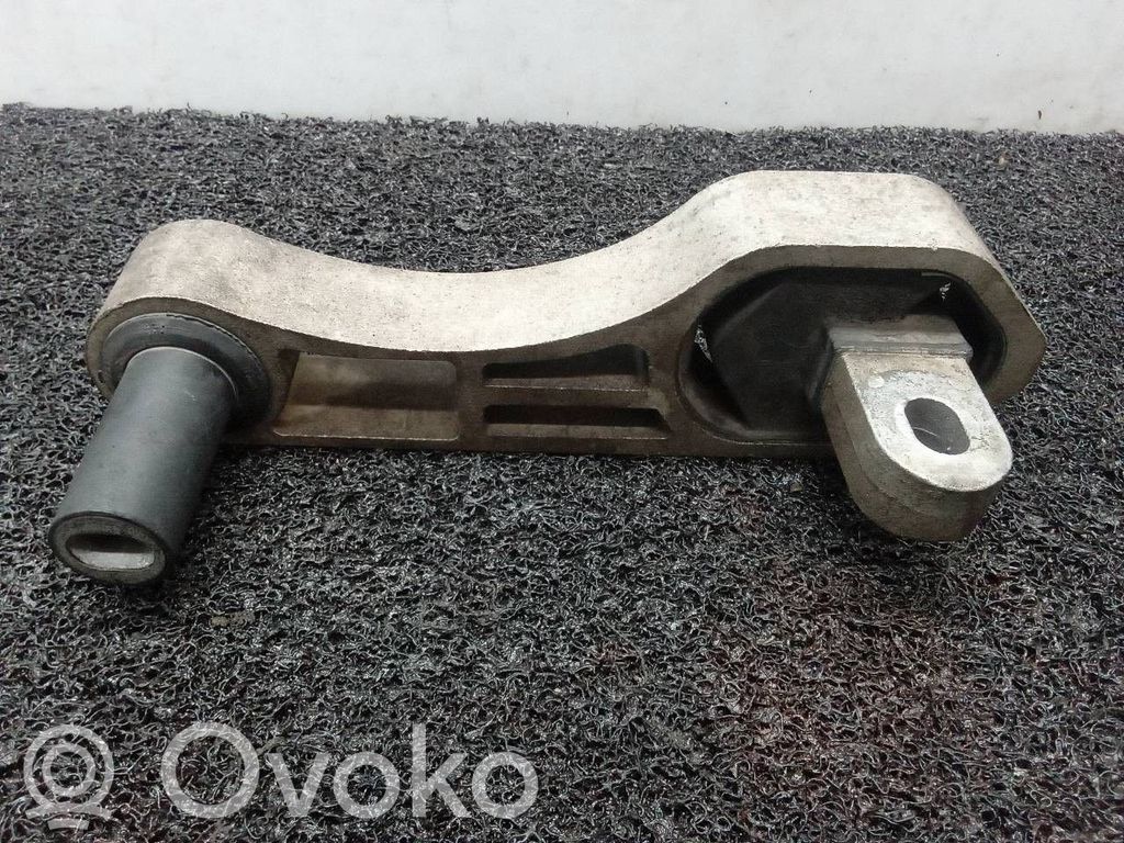 Soporte de montaje del motor   50805435