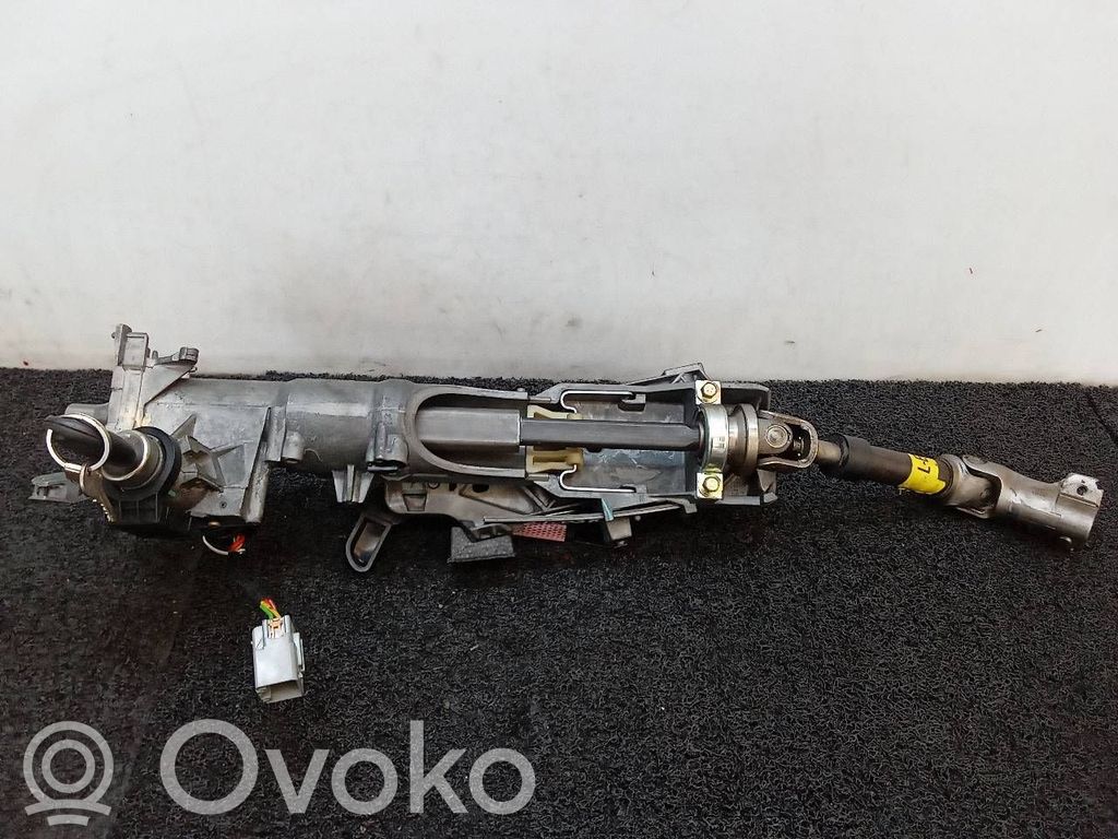 Ford Cougar Ohjauspyörän akseli 