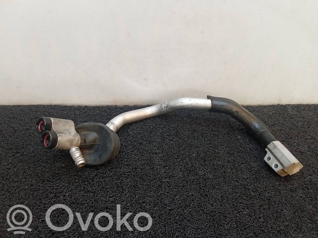 Audi A4 Allroad Tubo flessibile aria condizionata (A/C)