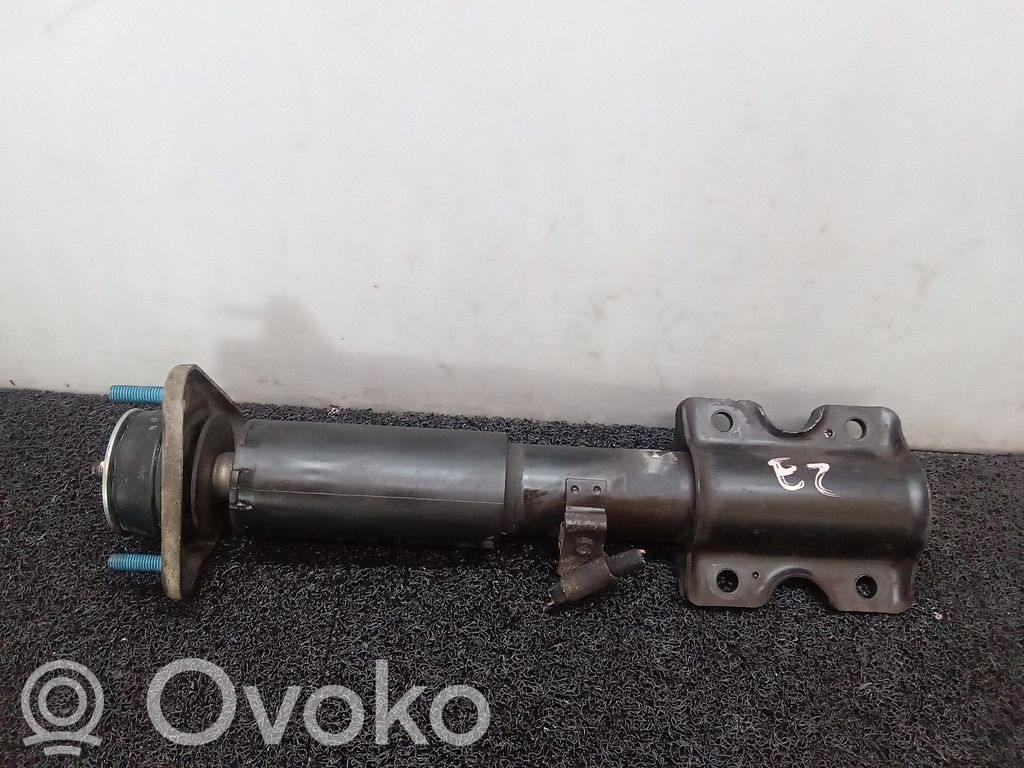Front shock absorber with coil spring
