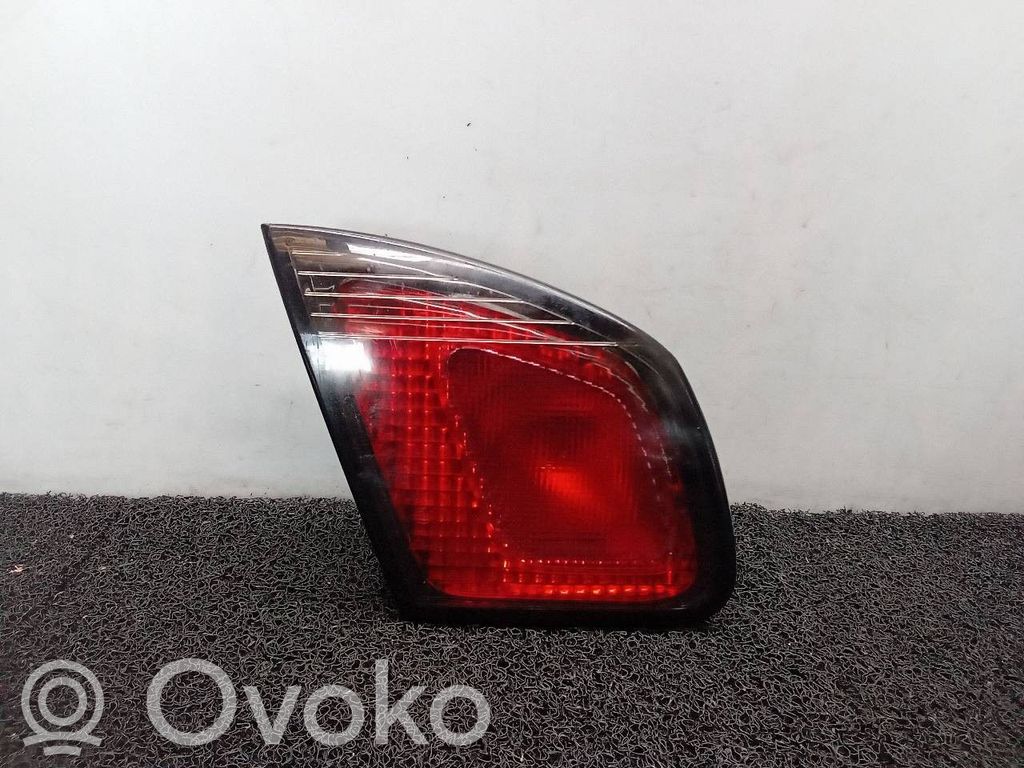 Nissan Primera Bec far 
