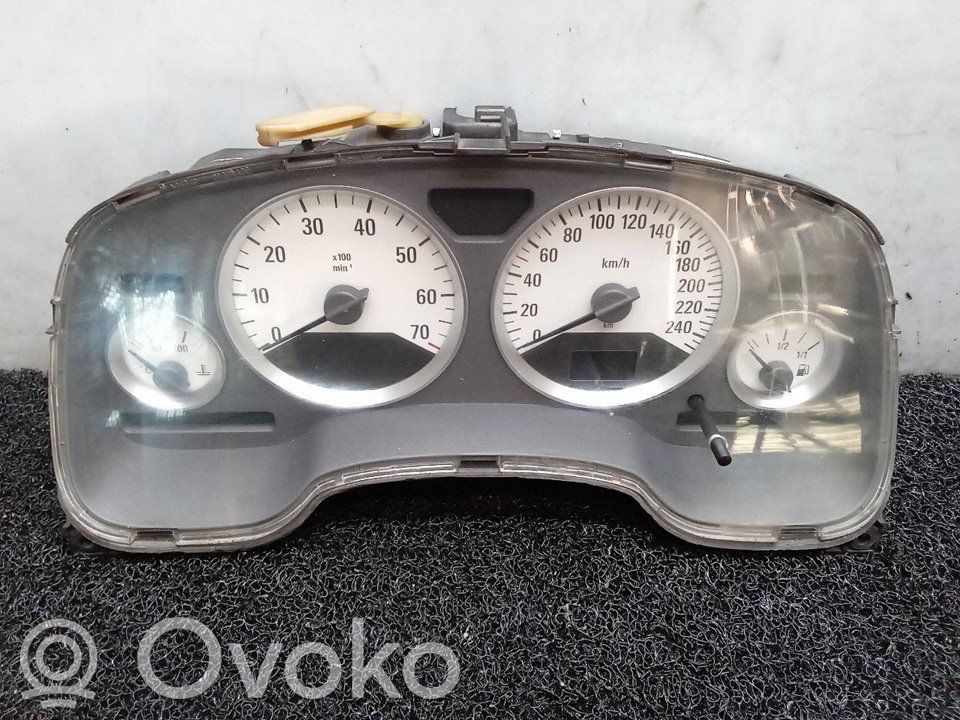Opel Astra G Speedometer (instrument cluster) 