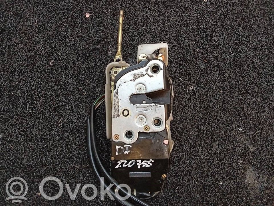 Toyota Paseo (EL54) II Serratura portiera anteriore