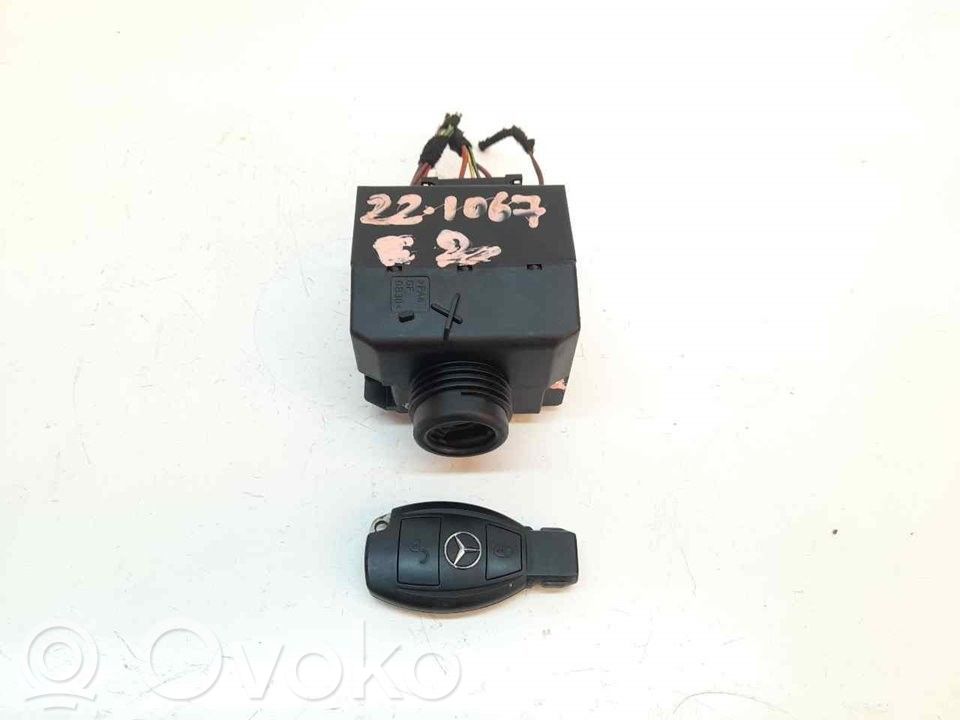 Mercedes-Benz A W169 Contact aprindere 