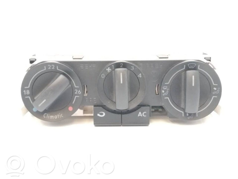Panel klimatyzacji   6Q820045E