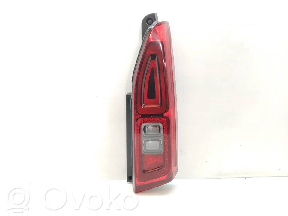Rear/tail lights   9820555080