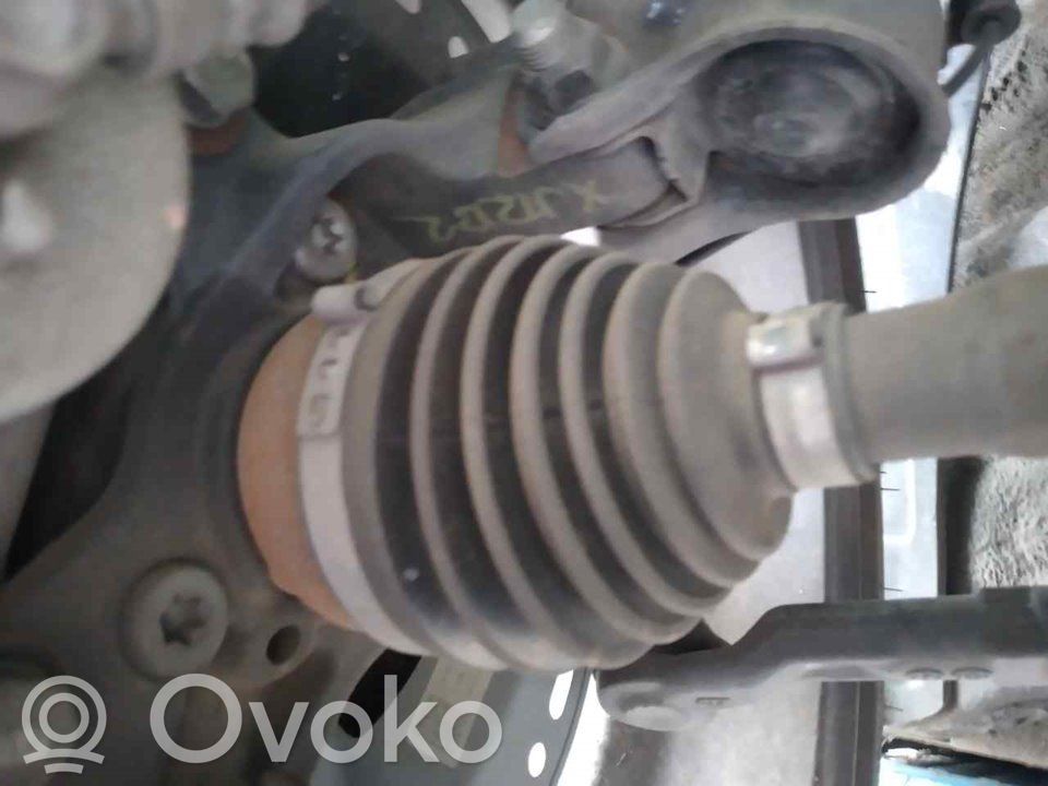 Hyundai i30 Eje de transmisión delantero 