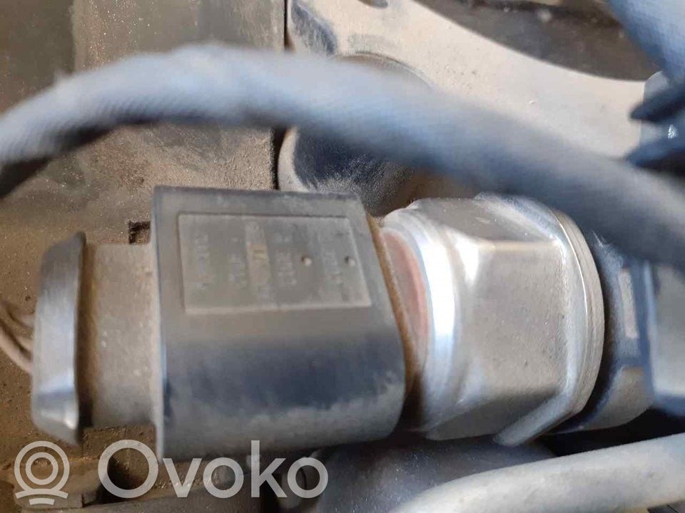 Rampa inyectora   03L906051,0281006003,BOSCH