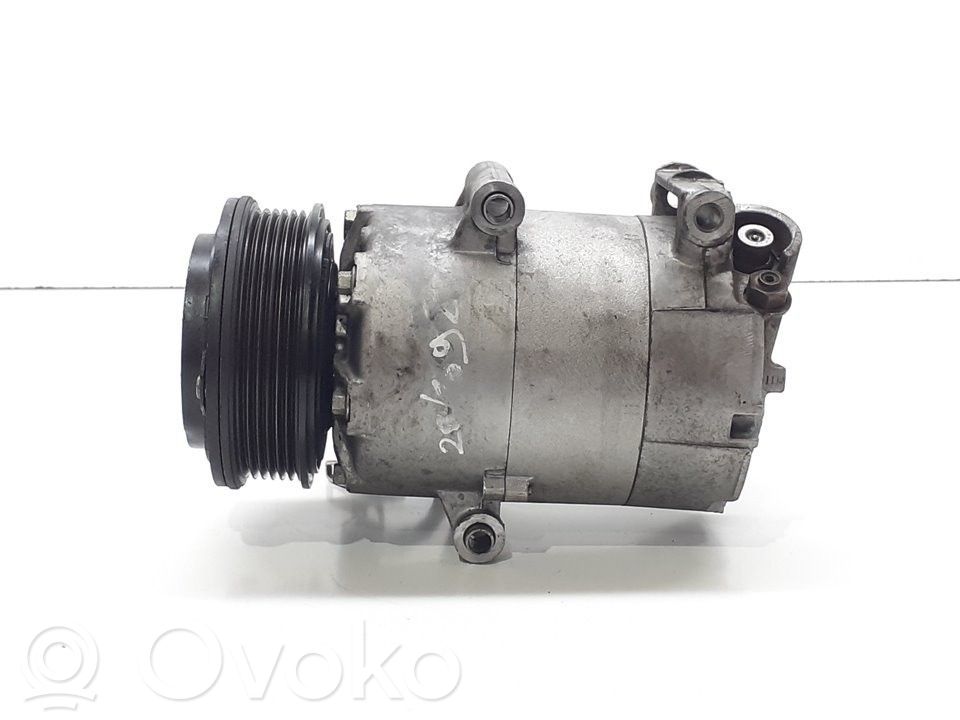 Compresseur de climatisation   F1F119D629CA