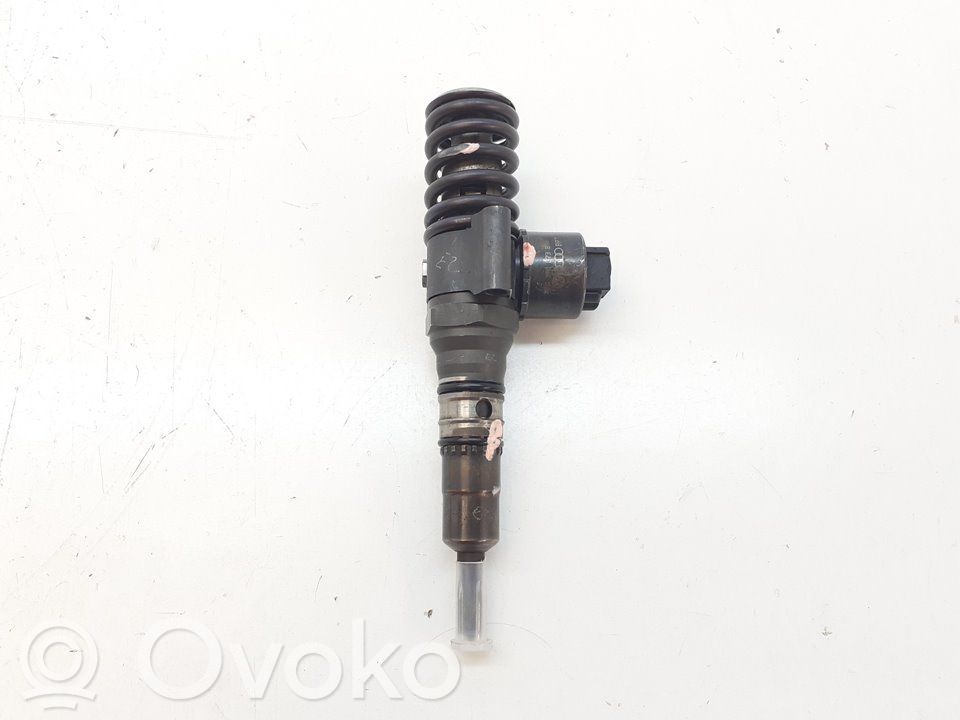 Inyector de combustible   03G130073B,BOSCH
