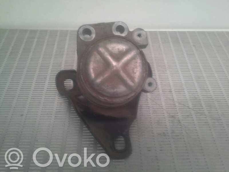 Ford Mondeo Mk III Supporto di montaggio del motore 