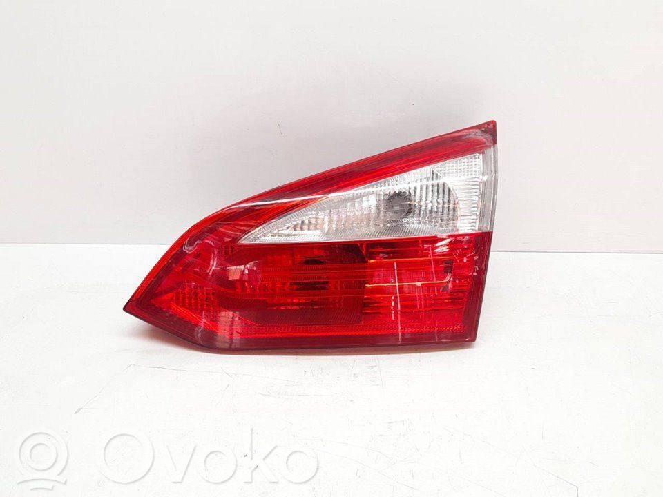 Ford Focus Takaluukun takavalot 