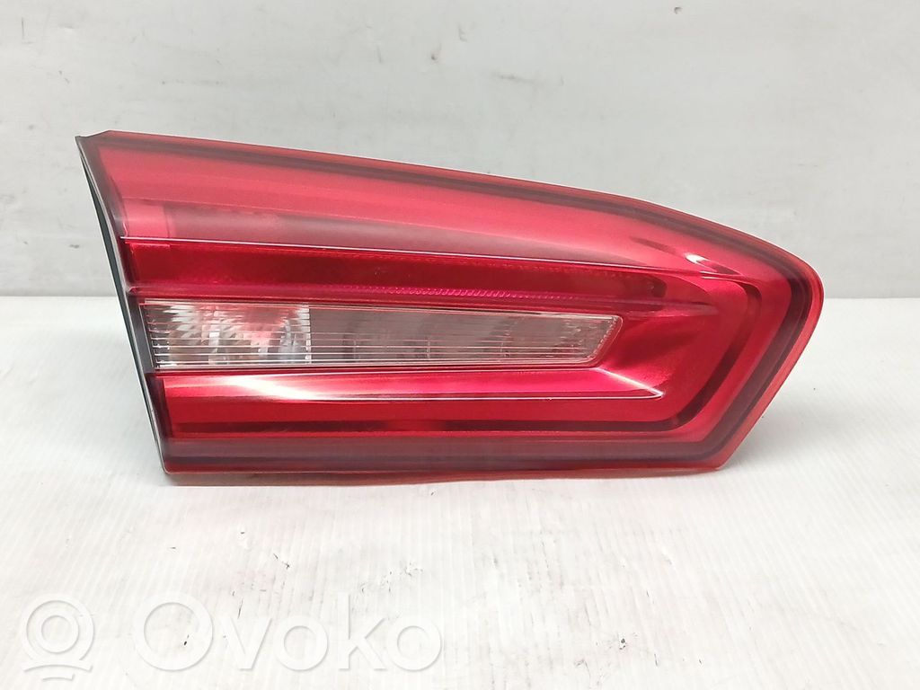 Ford Focus Headlight/headlamp bulb 