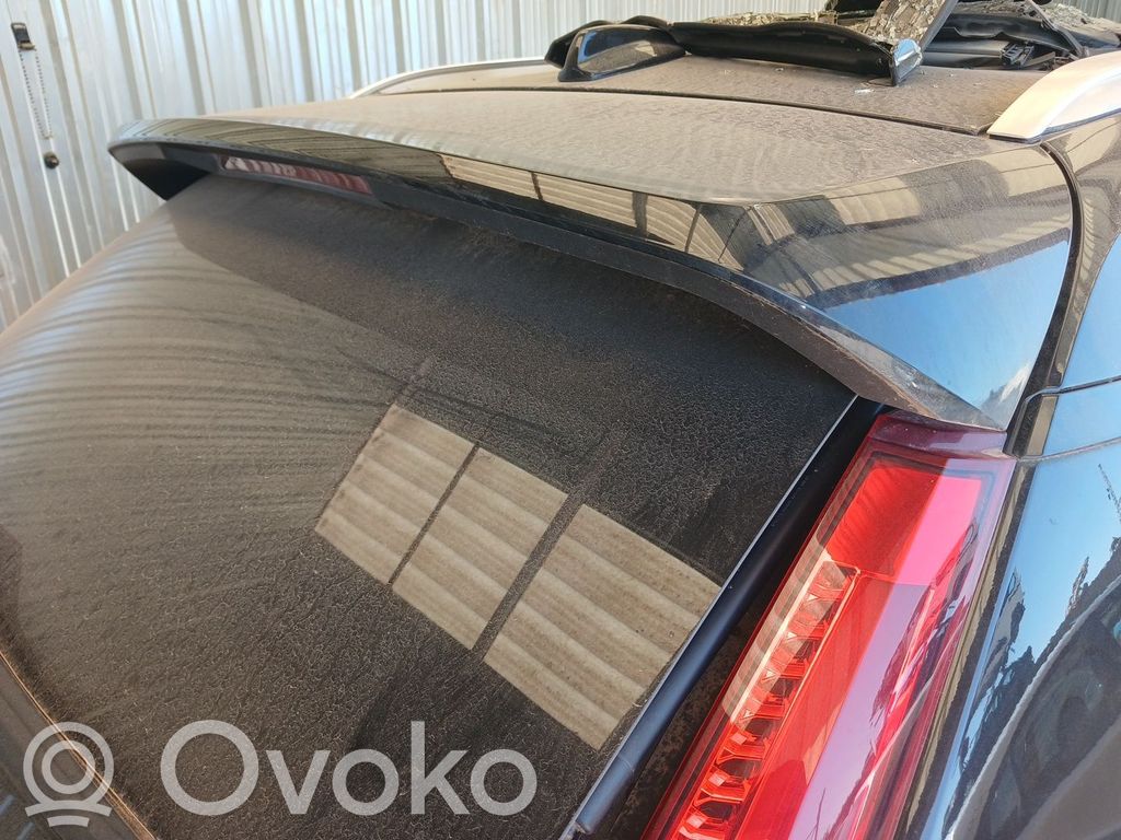 Tailgate/trunk spoiler