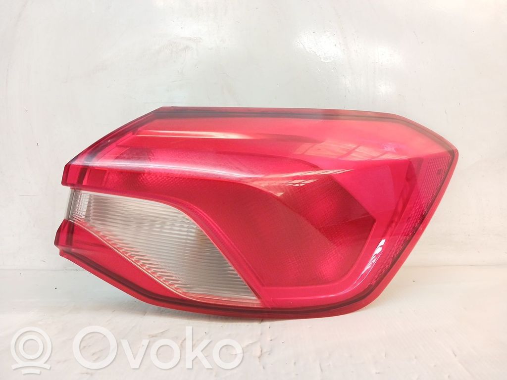 Ford Focus Luz trasera/de freno 