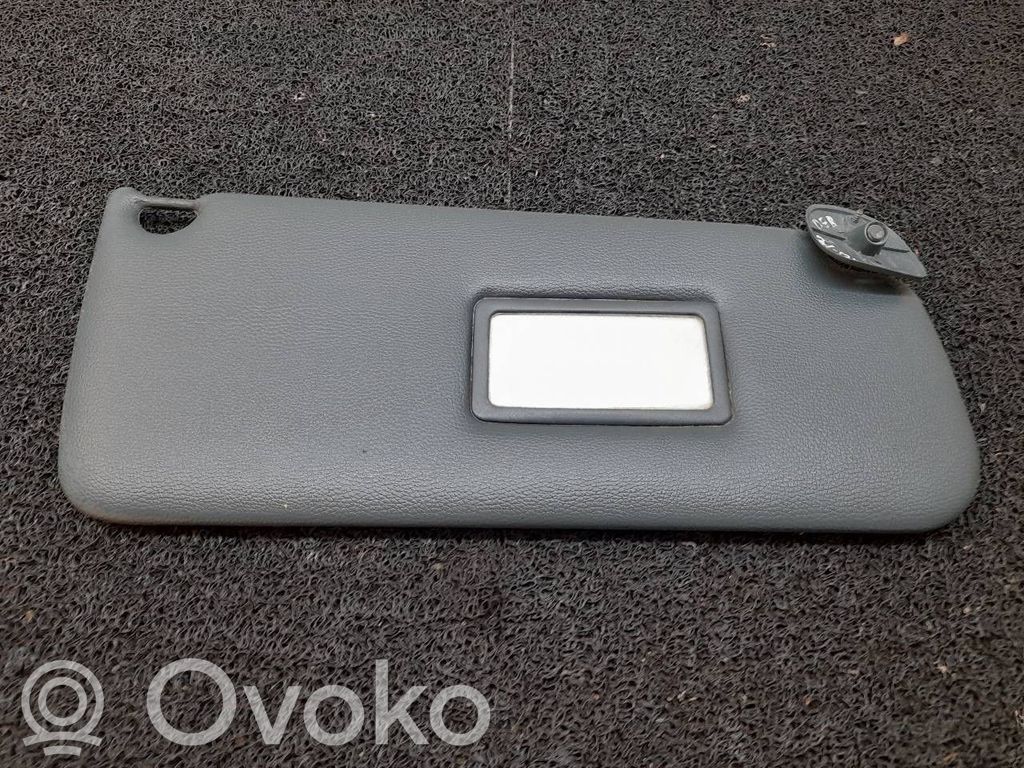 Sun visor