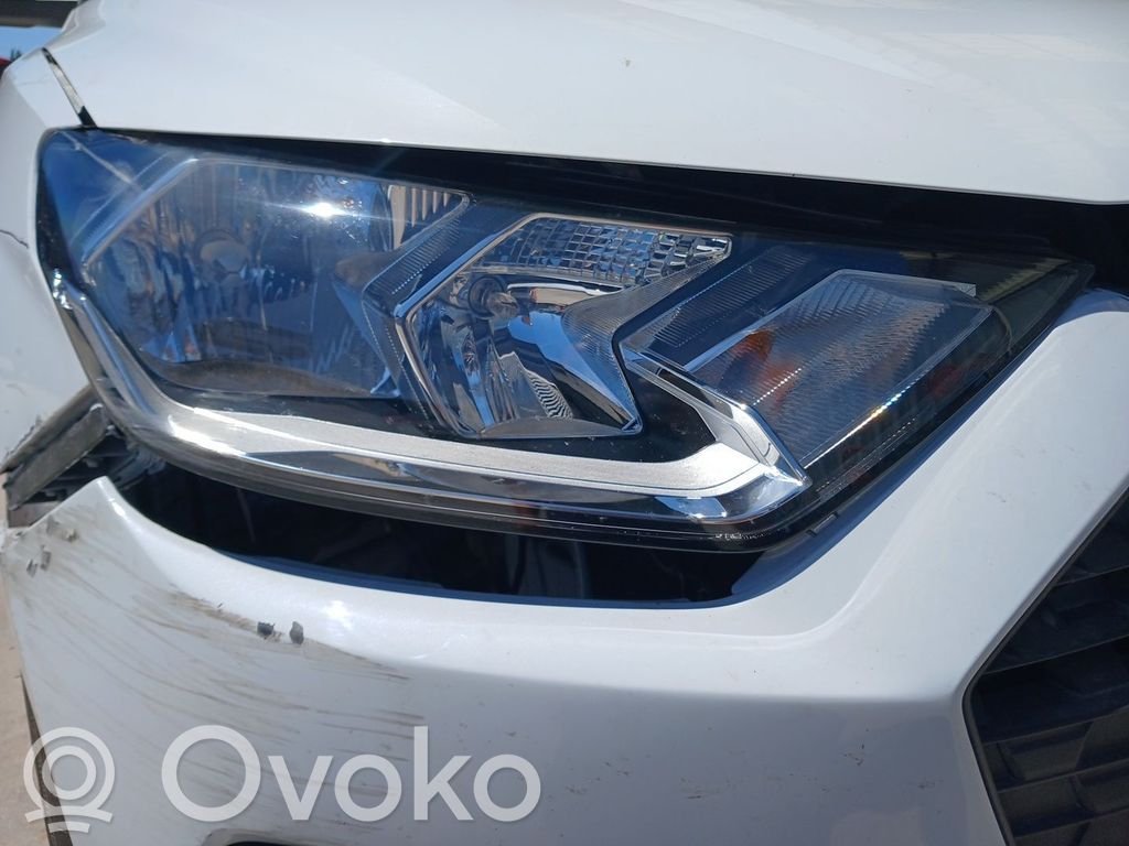 Audi A1 Headlight/headlamp 