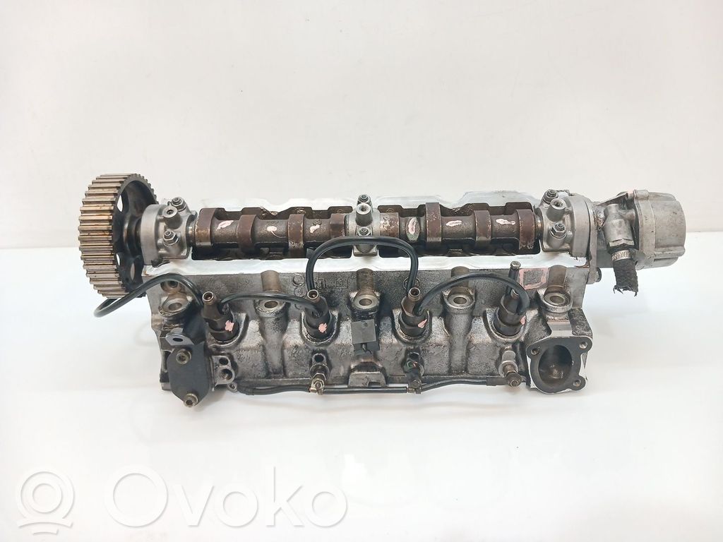 Engine head   D9B