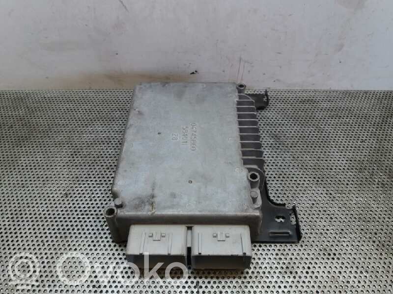 Engine control unit/module   1R5033116AF,R30033116AF