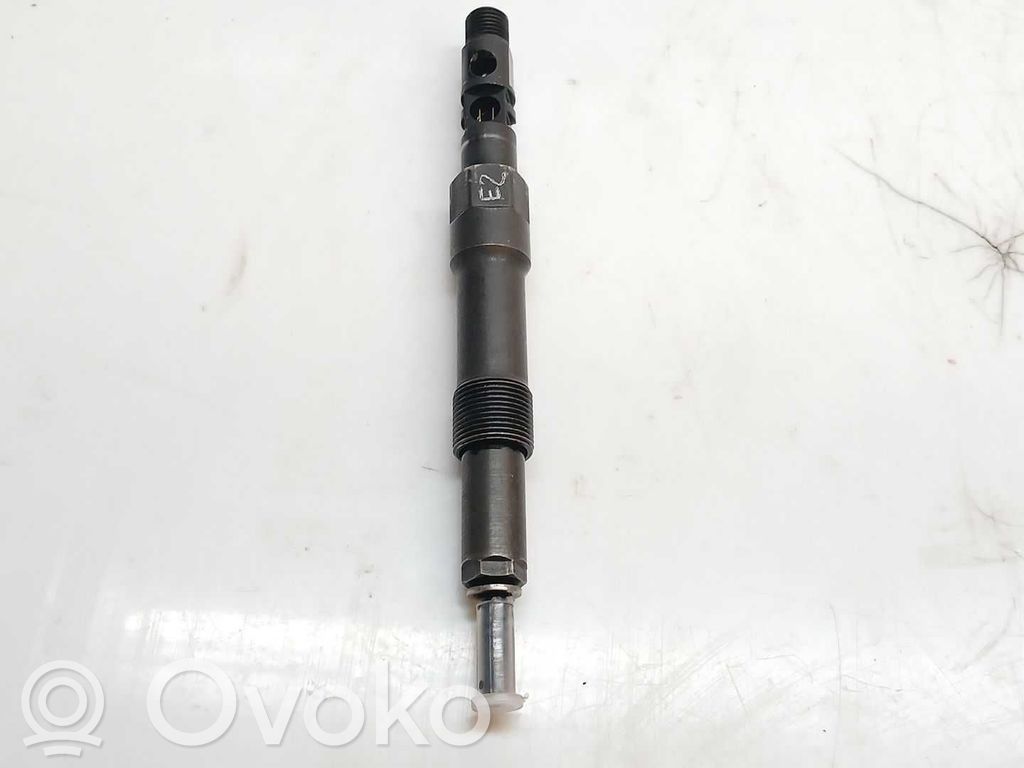 Ford Mondeo Mk III Inyector de combustible 