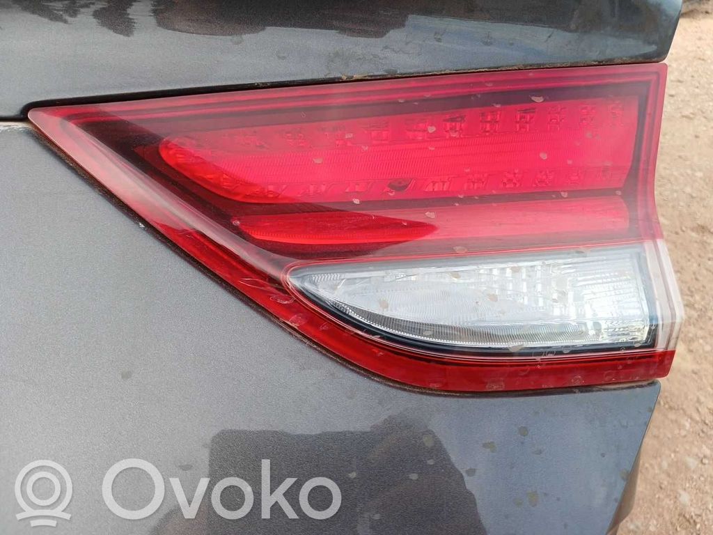 Hyundai i30 Lampă spate în capacul portbagajului