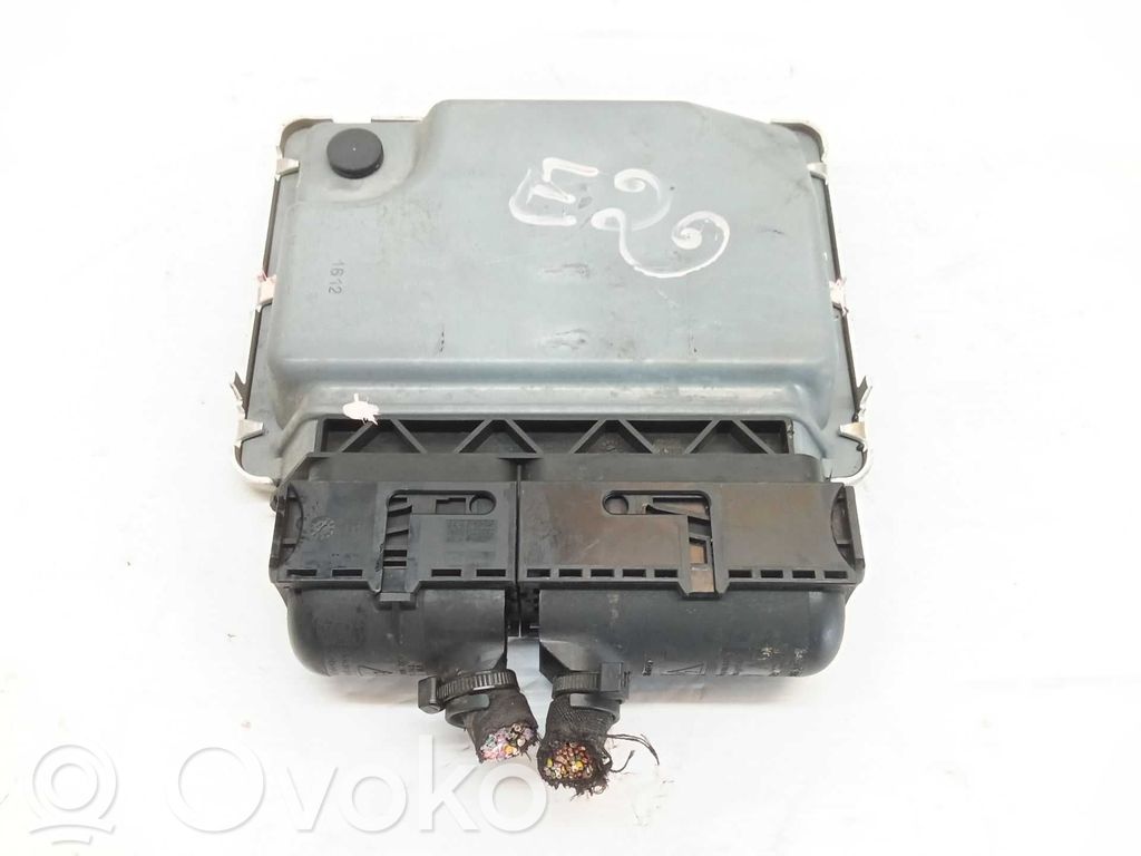Skoda Fabia Mk4 (6VA) Engine control unit/module 