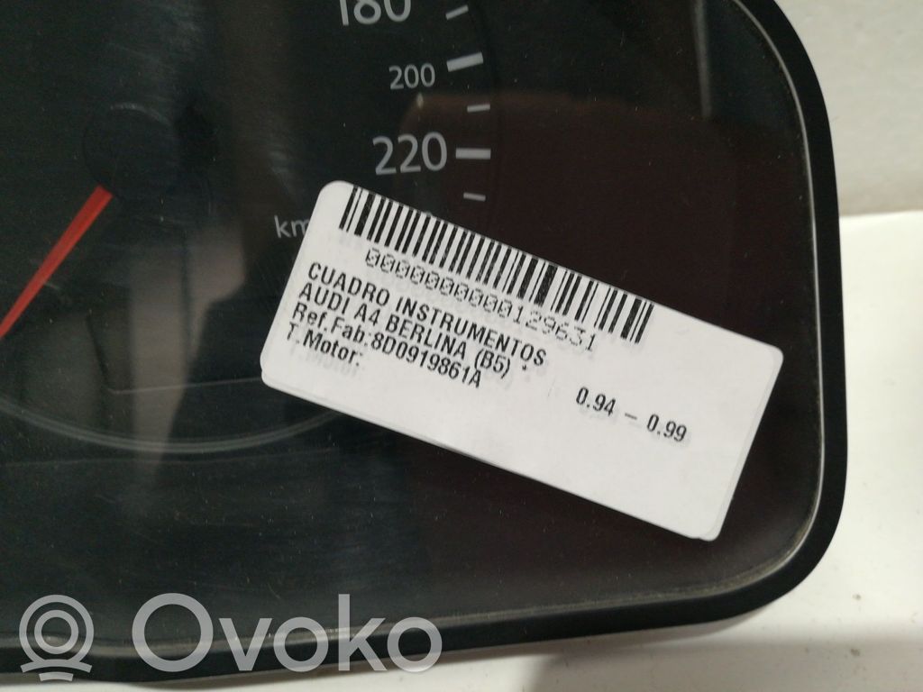 Audi A4 S4 B5 8D Vitezometru (grup de instrumente) 