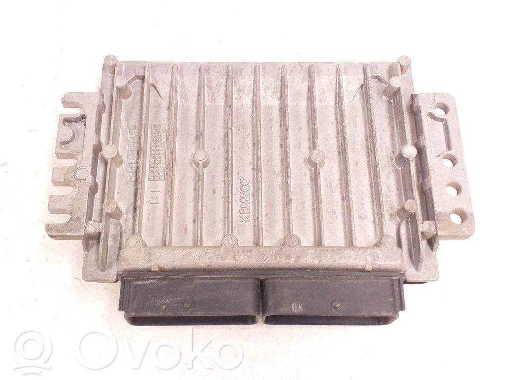 Unidad de control/módulo del motor   96376653