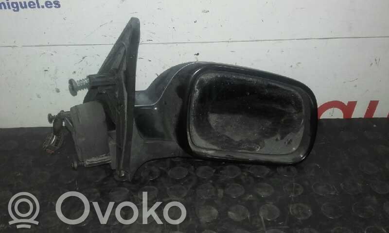 Citroen C3 Elektryczne lusterko boczne drzwi przednich 