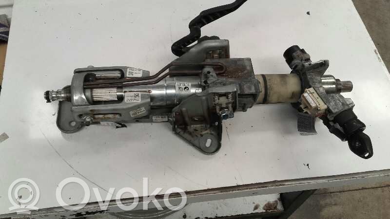 BMW 5 E60 E61 Ohjauspyörän akseli 