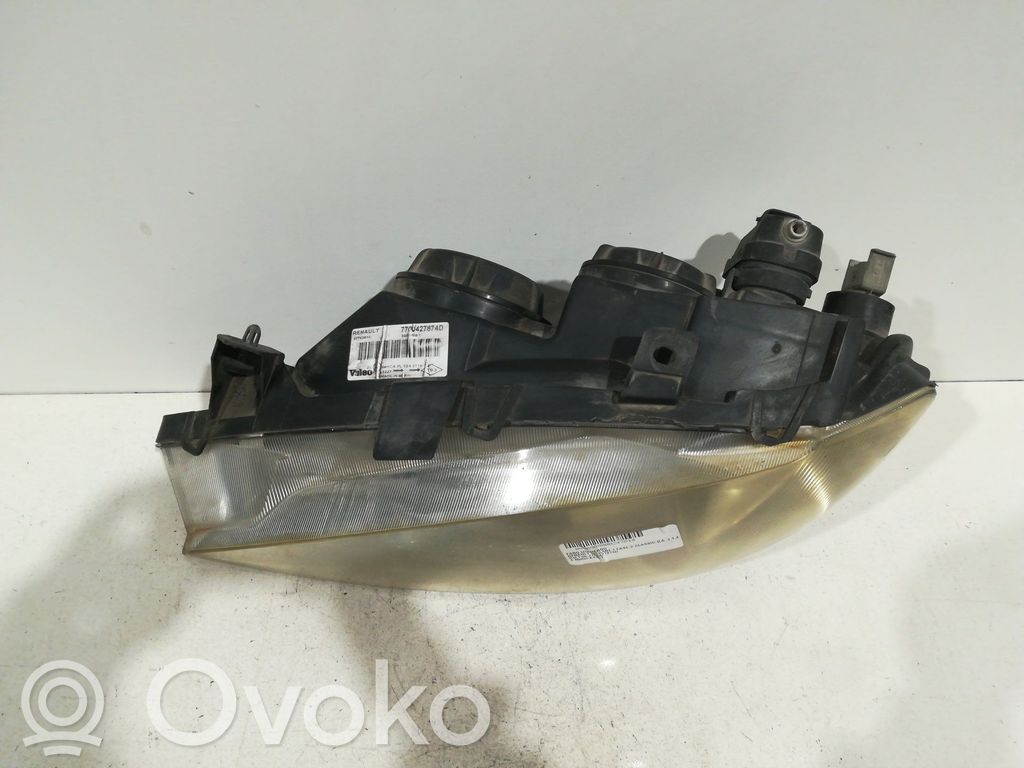 Phare frontale   7700427874D
