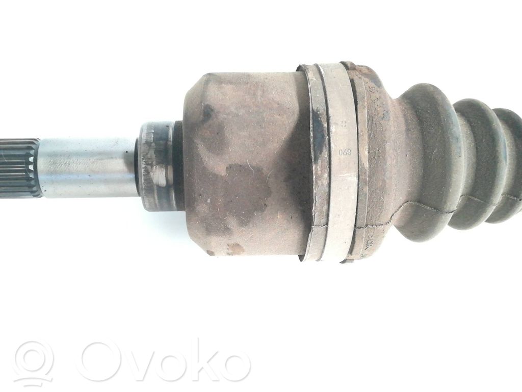 Etuvetoakseli   9637378080