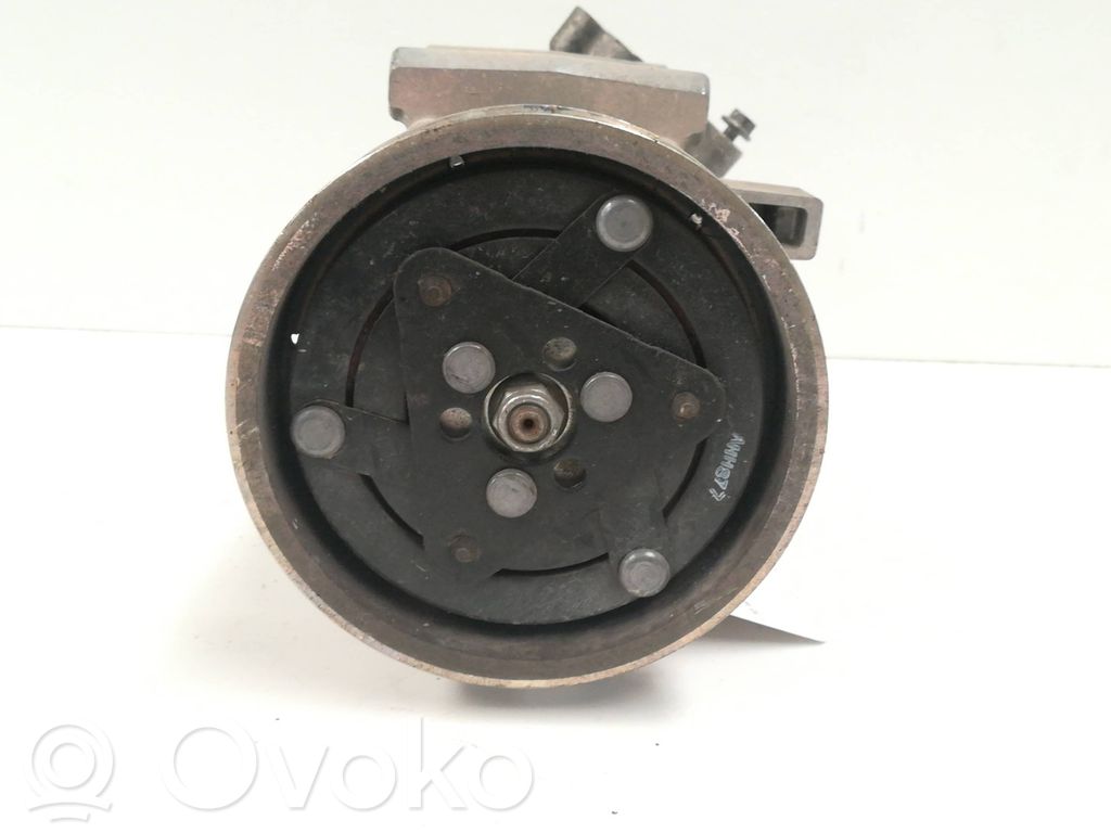 Renault Kangoo II Compressore aria condizionata (A/C) (pompa) 