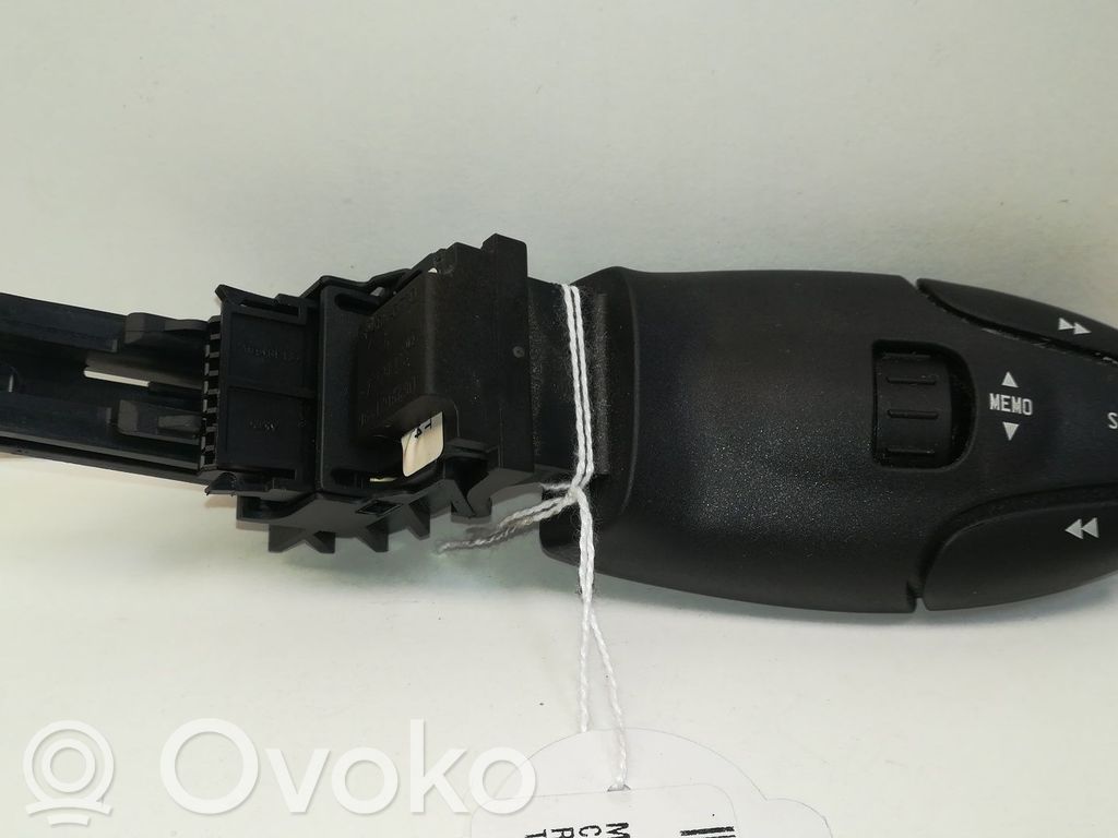 Citroen C5 Pulsanti/interruttori sul volante