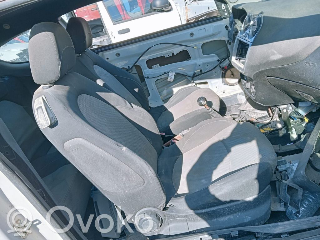 Alfa Romeo Mito Scaun față pasager