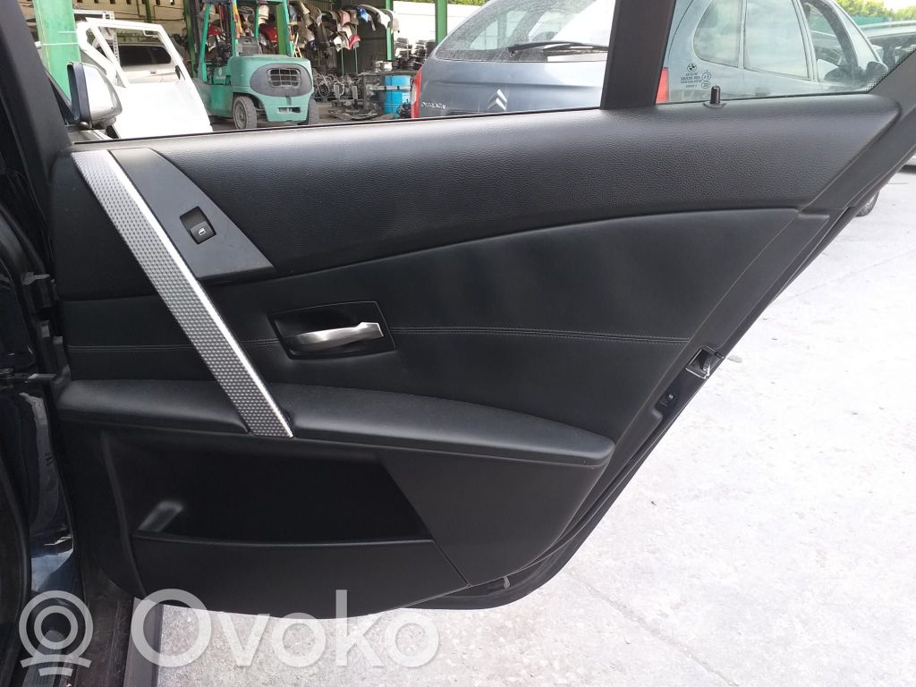 Lève-vitre manuel de porte arrière   7075674E