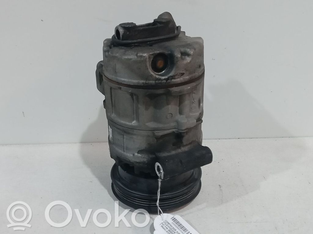 Volkswagen PASSAT B5.5 Compressore aria condizionata (A/C) (pompa) 