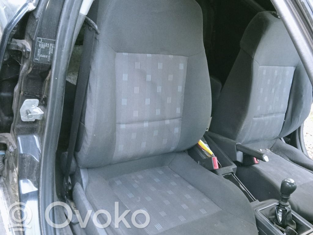 Asiento delantero del pasajero