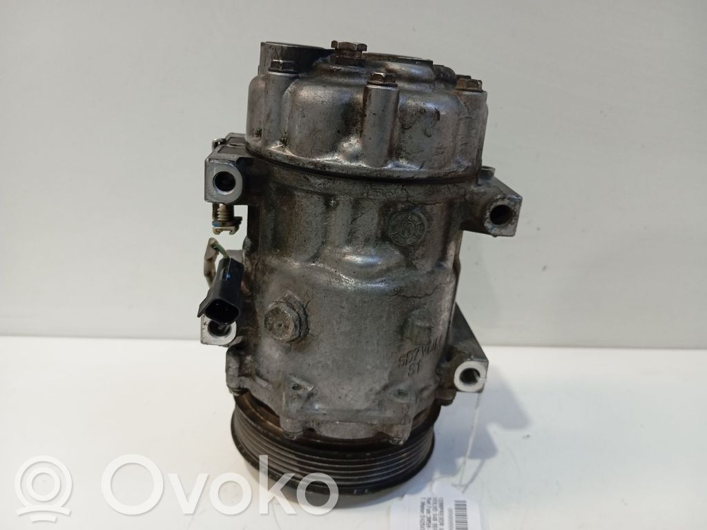 Ilmastointilaitteen kompressorin pumppu (A/C)   3M5H19D629HE