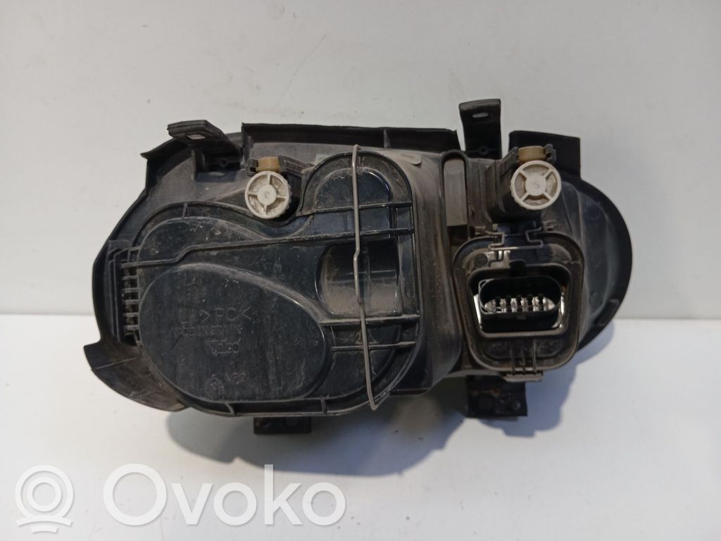 Volkswagen Golf IV Faro/fanale