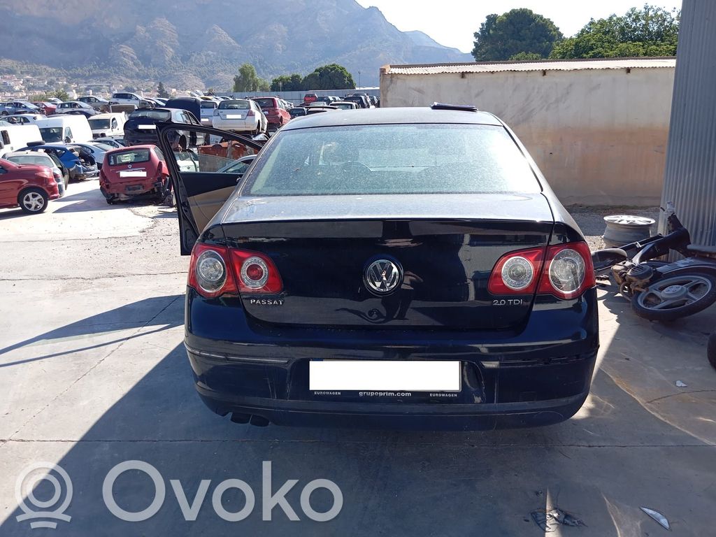 Volkswagen PASSAT B6 Luci posteriori 