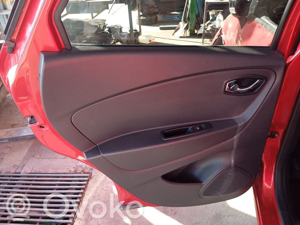 Renault Captur Alzacristalli manuale della portiera posteriore