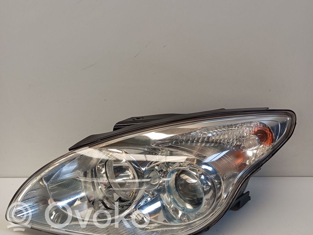 Hyundai i30 Scheinwerfer 